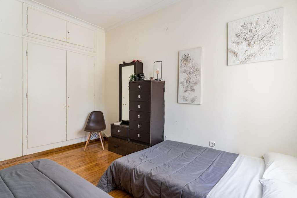 Amazing 3Bdr Apt With Unique Roof Garden In Plaka Athen Exterior foto