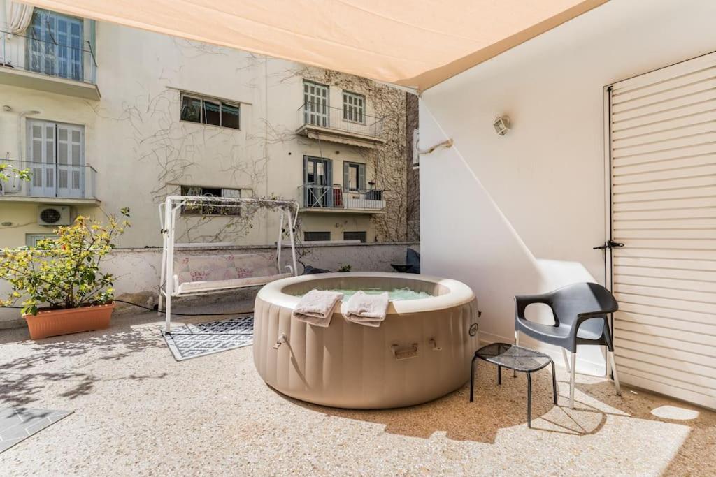 Amazing 3Bdr Apt With Unique Roof Garden In Plaka Athen Exterior foto