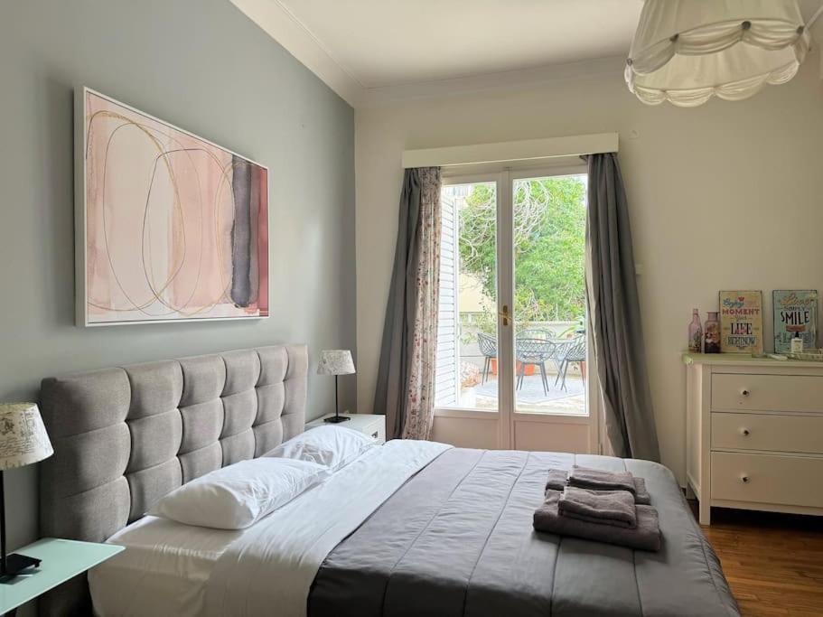 Amazing 3Bdr Apt With Unique Roof Garden In Plaka Athen Exterior foto